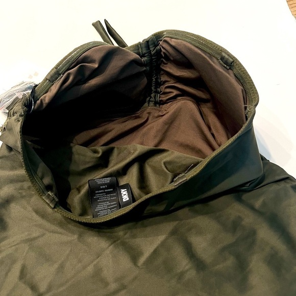 DKNY Bandeau Large Bow Tankini Bikini Top Moss Green New with strap, swi… - Picture 11 of 13